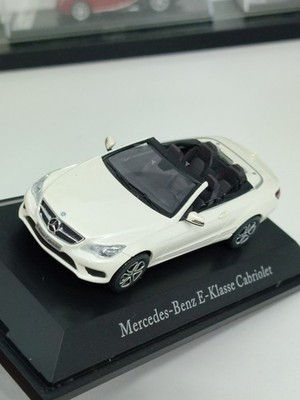 Mercedes   E Klasse A207 Cabrio Kyosho 1:43 No Schuco Minichamps Norev Spark