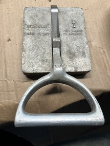 Bear Paw Model No 250 Magnetic Sheet Handler. 250 #handle has sideways movement 