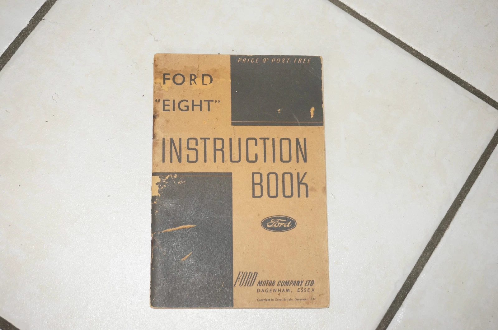 Ford 8 Eight Instruction book, Owners Manual