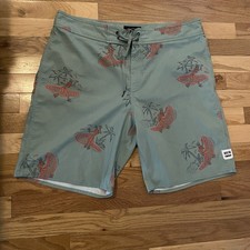 Brixton Men’s Hula Girl Print Board Shorts 34 