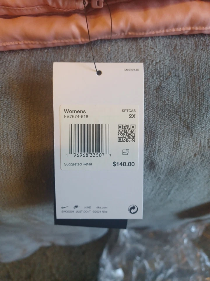 Chaqueta Nike Sportswear para mujer ajuste térmico, nueva con etiquetas talla XXL rosa Foto 2 de 4