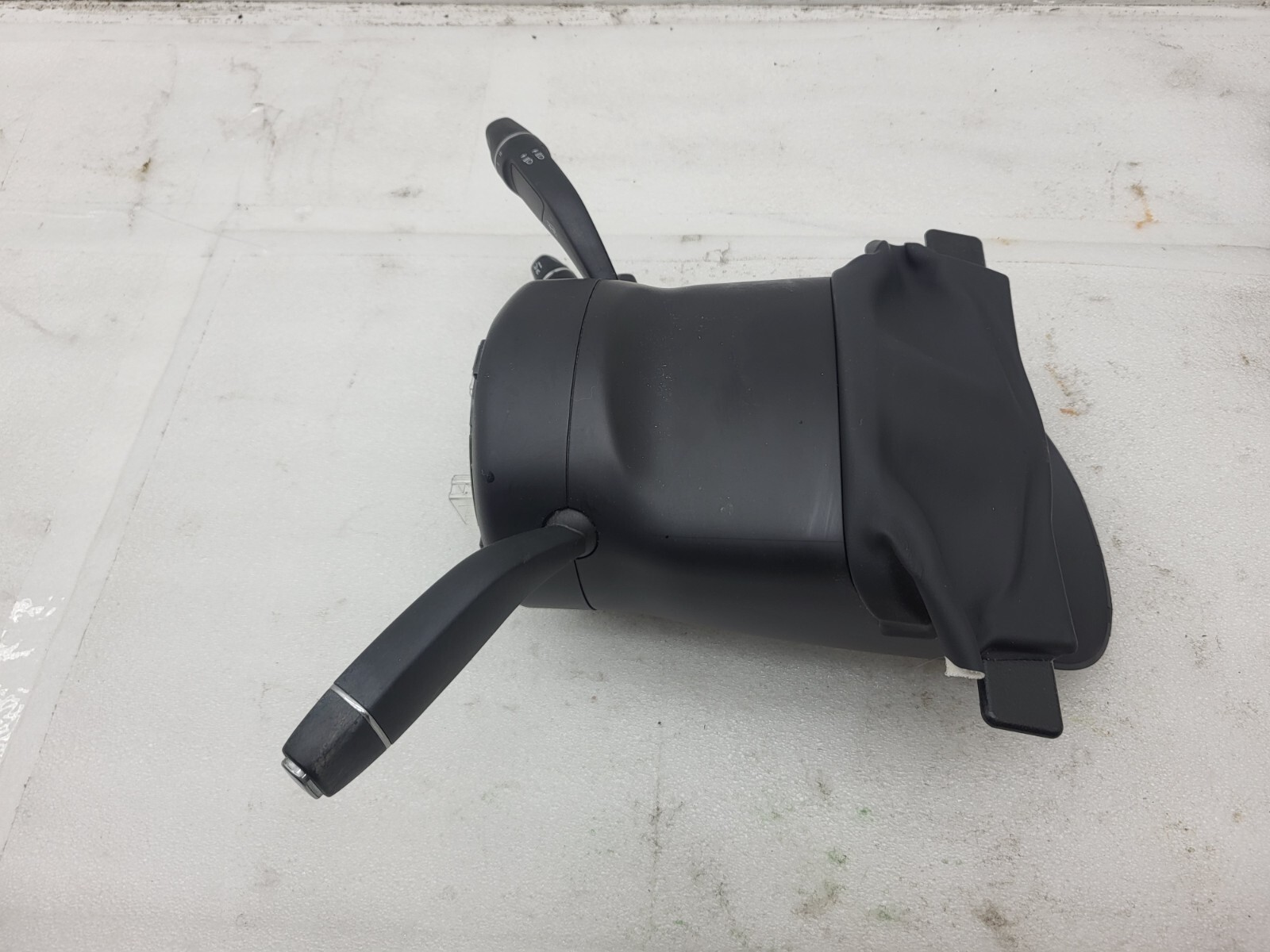 2012-2020 Tesla Model S Steering Control Module with Cruise & Shroud Assembly