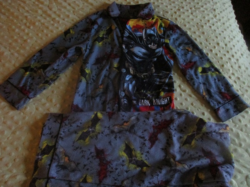 DC Comics Boys The Dark Knight Rises Batman Flannel Sleepwear Pajama Set Size 6