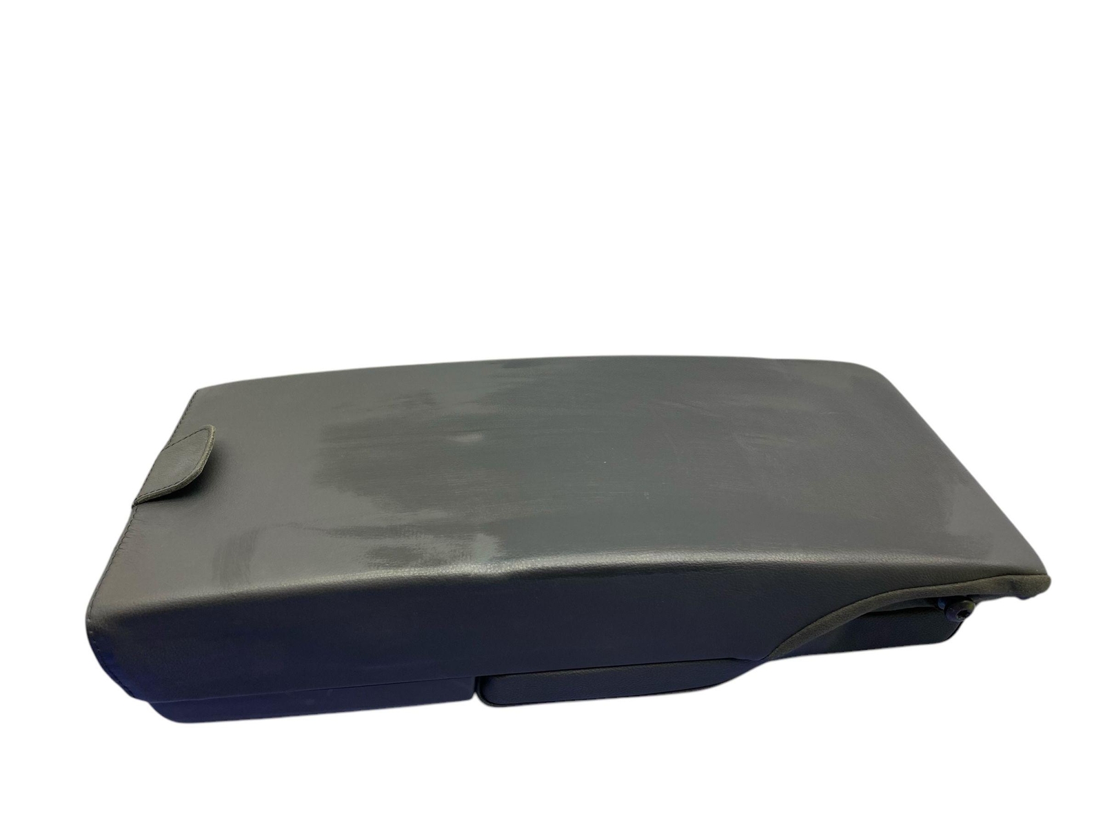 2014 - 2016 MASERATI GHIBLI OEM REAR SEAT CENTER ARMREST W/ STORAGE COMPARTMENT