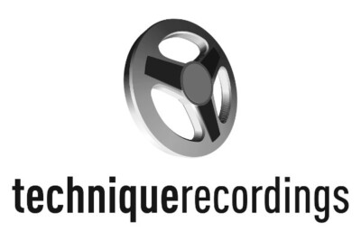 Pack of 8 x Technique Recordings on vinyl [BARGAIN BULK BUY DRUM AND BASS PACK]