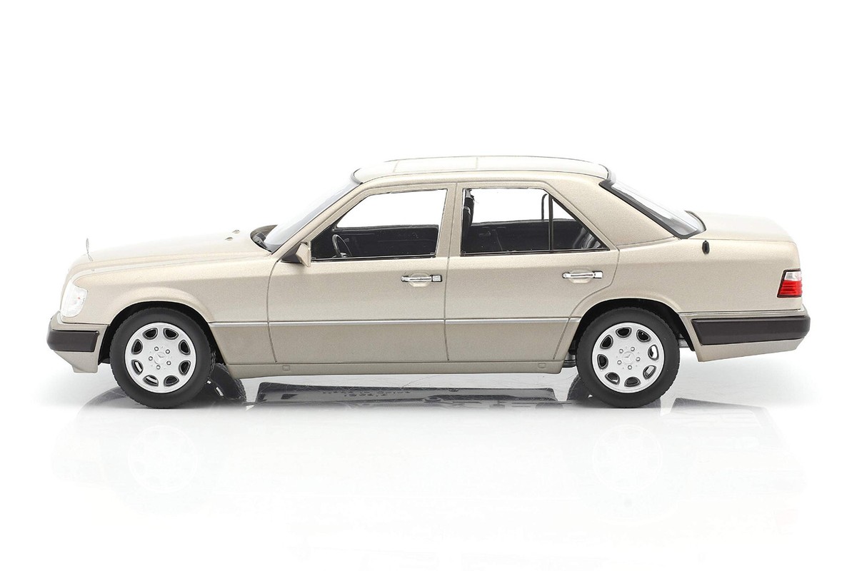 BoS Models メルセデス・ベンツ W124 300TE シルバー1/18 Bos Models Mercedes Benz W124 300Te Red 1/18 | eBay
