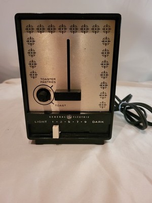 Vtg GE General Electric Toaster GE Mid Century Atomic Chrome Retro/Tested/ Works