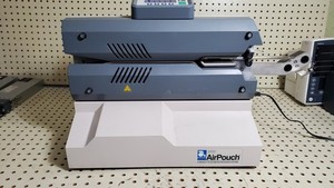 AUTOBAG AirPouch 600 Air Pillow Machine