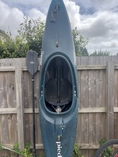 Dagger Piedra Kayak , Slim Fit , Adjustable Leg Stop, Thigh Braces. Very agile 