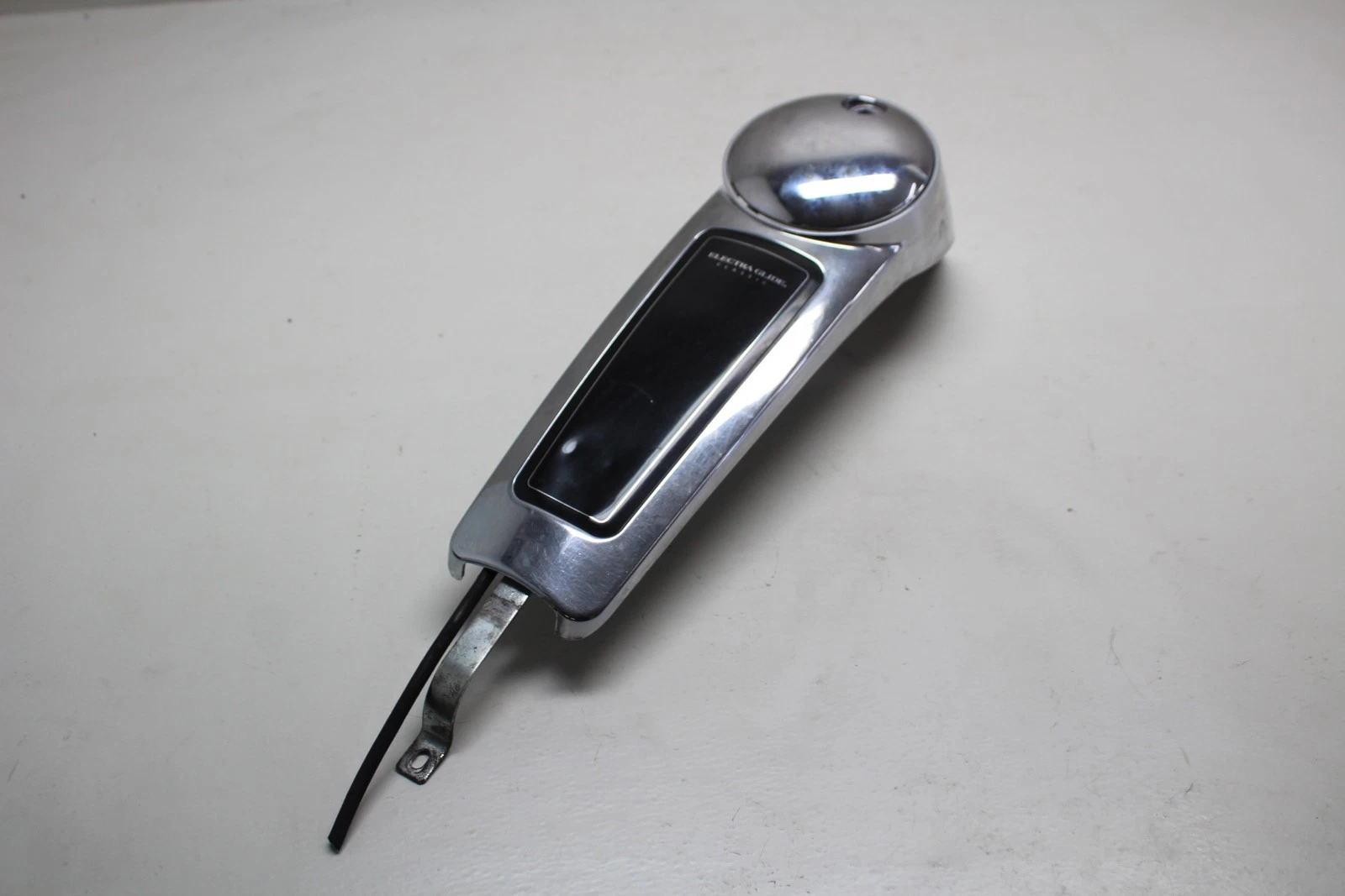 2009-2013 Harley Electra Glide Classic Flhtc Gas Tank Cap Cover Trim Panelcowl