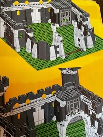 Lego (Instruction Manual ONLY) CASTLE 6085 Black Monarch's Castle Black Knights