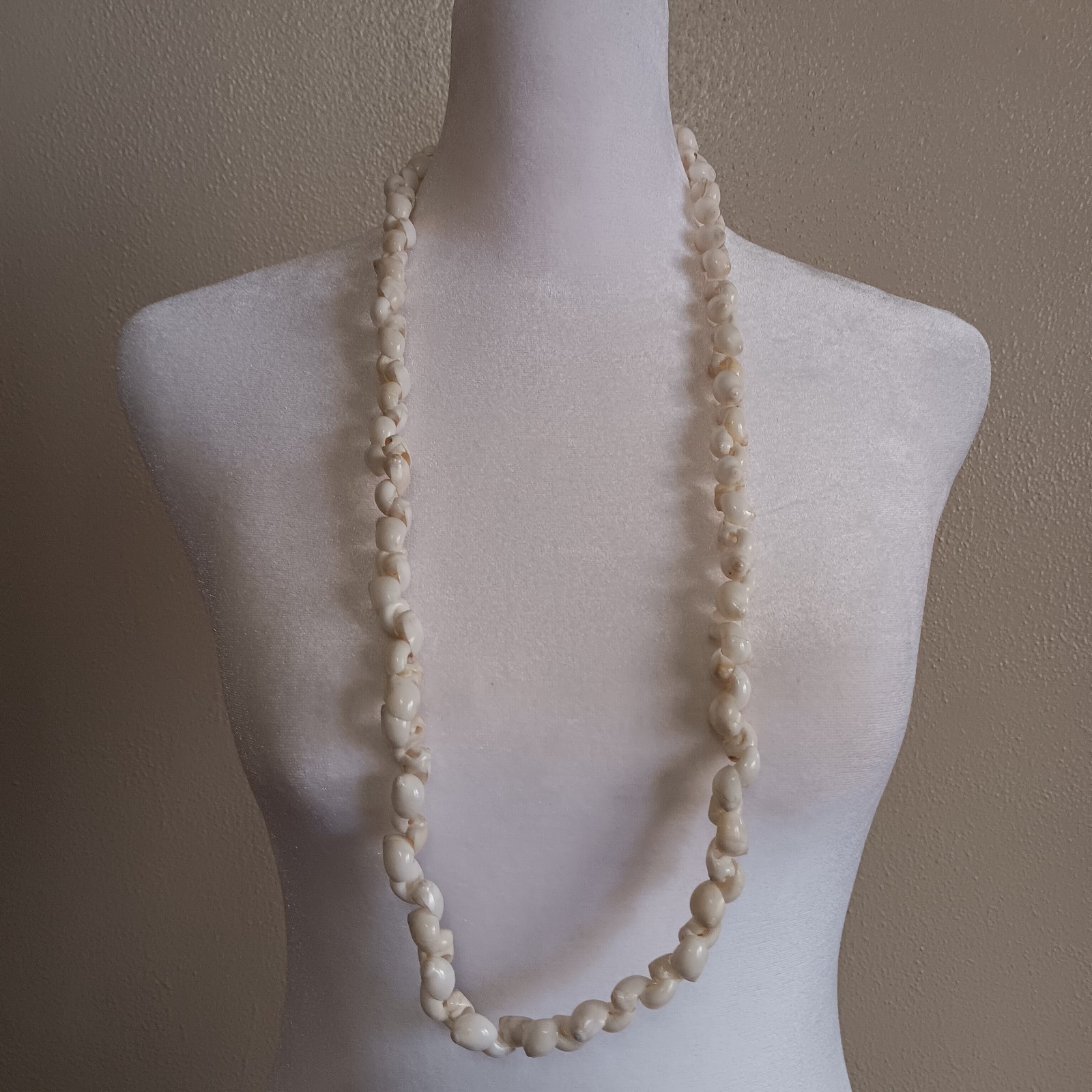 Shell Necklace - image 7
