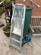 Unused Titan 4 Step Ladder with Platform at 80cm Lightweight - Herefordshire