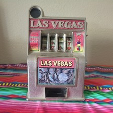 Vintage Metallo Las Vegas Nevada Mini Slot Machine Giocattolo Gambling Bank Hong Kong HTF