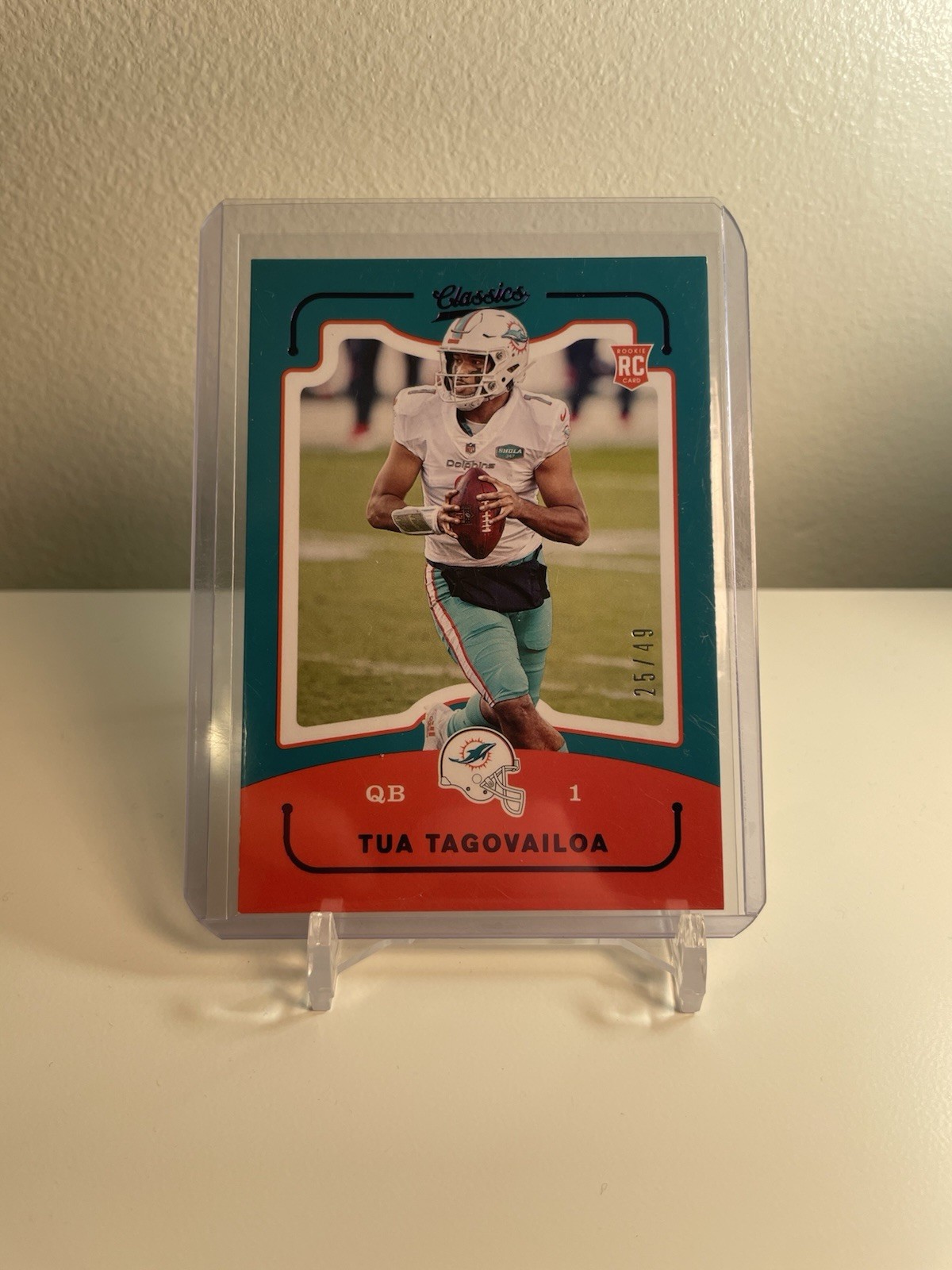 Tua Tagovailoa Panini Chronicles Classics #2 Purple