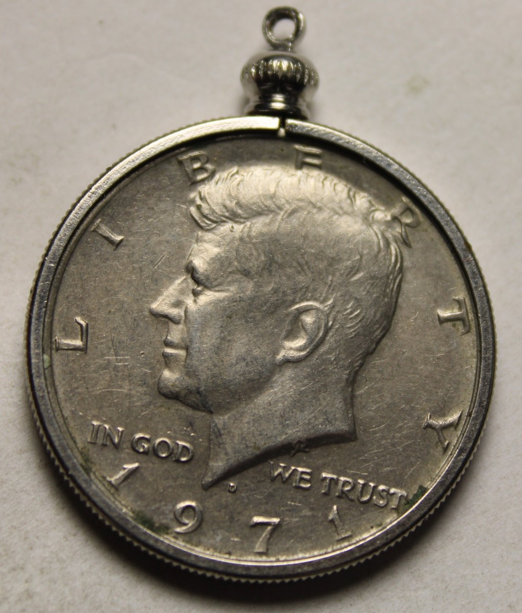 Eagle 1971 D Kennedy Half Dollar Liberty/in God we Trust Pendant