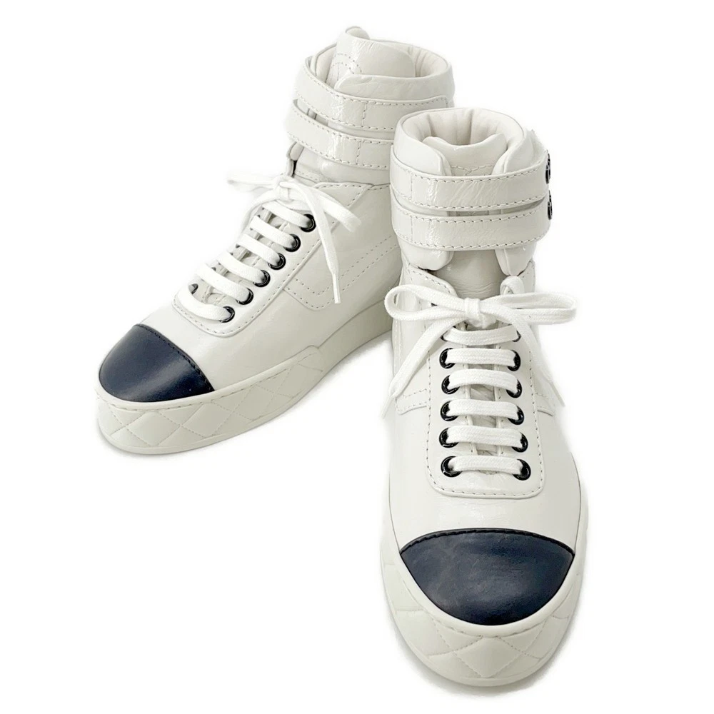 Chanel — CHANEL High cut sneakers Size 36 Leather White/Black G45109
