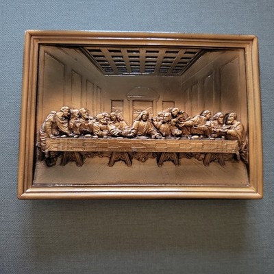 Vintage Plaster/Chalkware ''The Last Supper'' Plaque