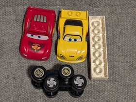 DUPLO Disney Cars Race Day 6133 Lightning McQueen Jeff Gorvette Replacement Lot