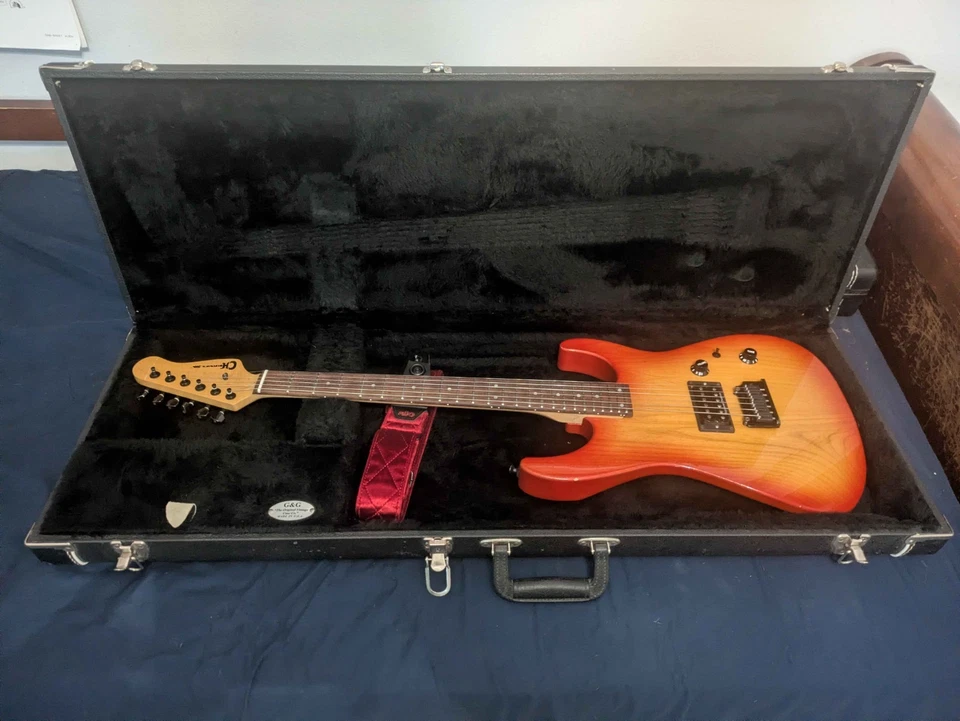 2001 Charvel Journeyman 电吉他 MIJ 日本进口 - 褪色樱桃 Sunburst — 第 2/4 张图片