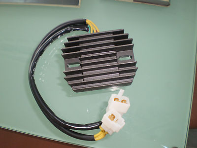 Speed Triple 955i Tiger Regulator Sprint 955 New Triumph Speedtriple