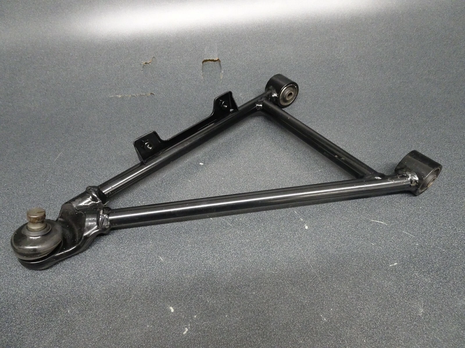 New OEM Arctic Cat, Lower Left A-Arm, 2004 ATV 400/500 Auto/Man Trans #0503-228
