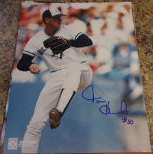 TOM HENKE SIGNED TORONTO BLUE JAYS 8X10 GLOSSY PHOTO (A)