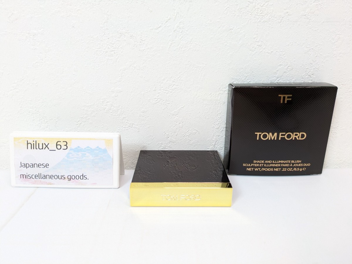 Tom Ford shade & illuminate blush duo in shade 03 peach poison