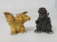 Godzilla King Ghidorah 2001 GMK SD Mini  1.5" Figure Finger Puppet Bandai Chibi