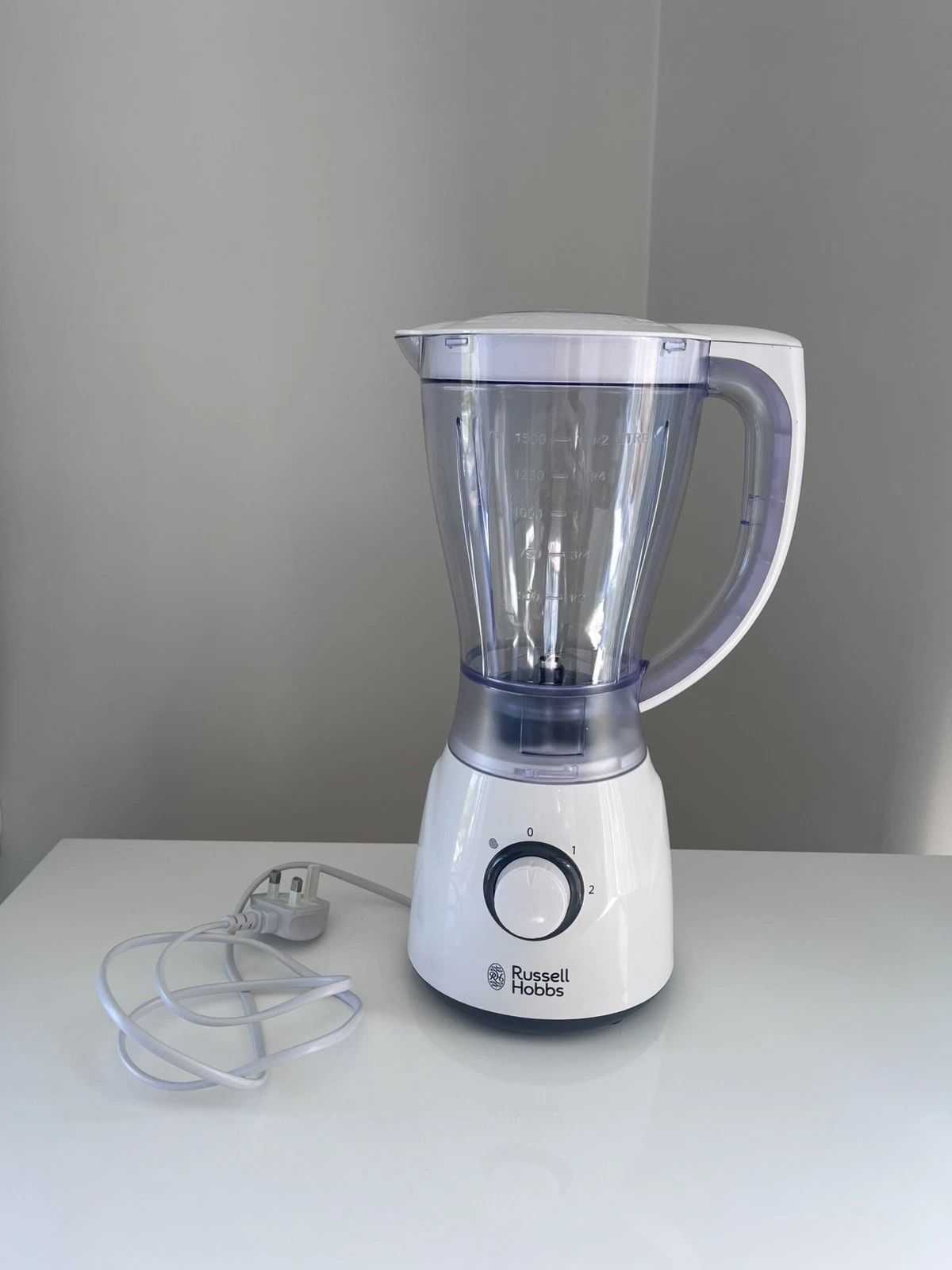 Russell Hobbs 25960 Go Create 1.5L Jug Blender – White, 500W Electric Blender