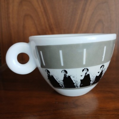 illy Espresso cup   Susan MacWilliam
