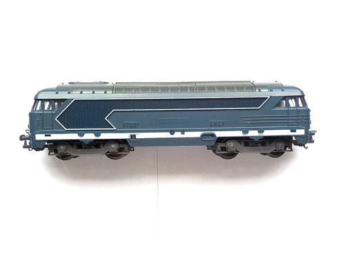 Locomotive Diesel Lima BB67001 SNCF Bleu modèle HO fonctionnelle réf 8036 | Zustand: Occasion