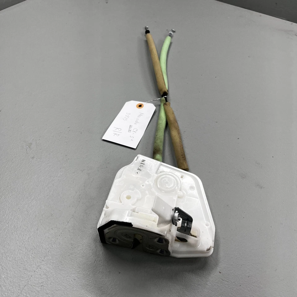 2017-2021 MAZDA CX-5 REAR RIGHT PASS SIDE DOOR LOCK LATCH ACTUATOR ASSEMBLY OEM - Image 2 of 4