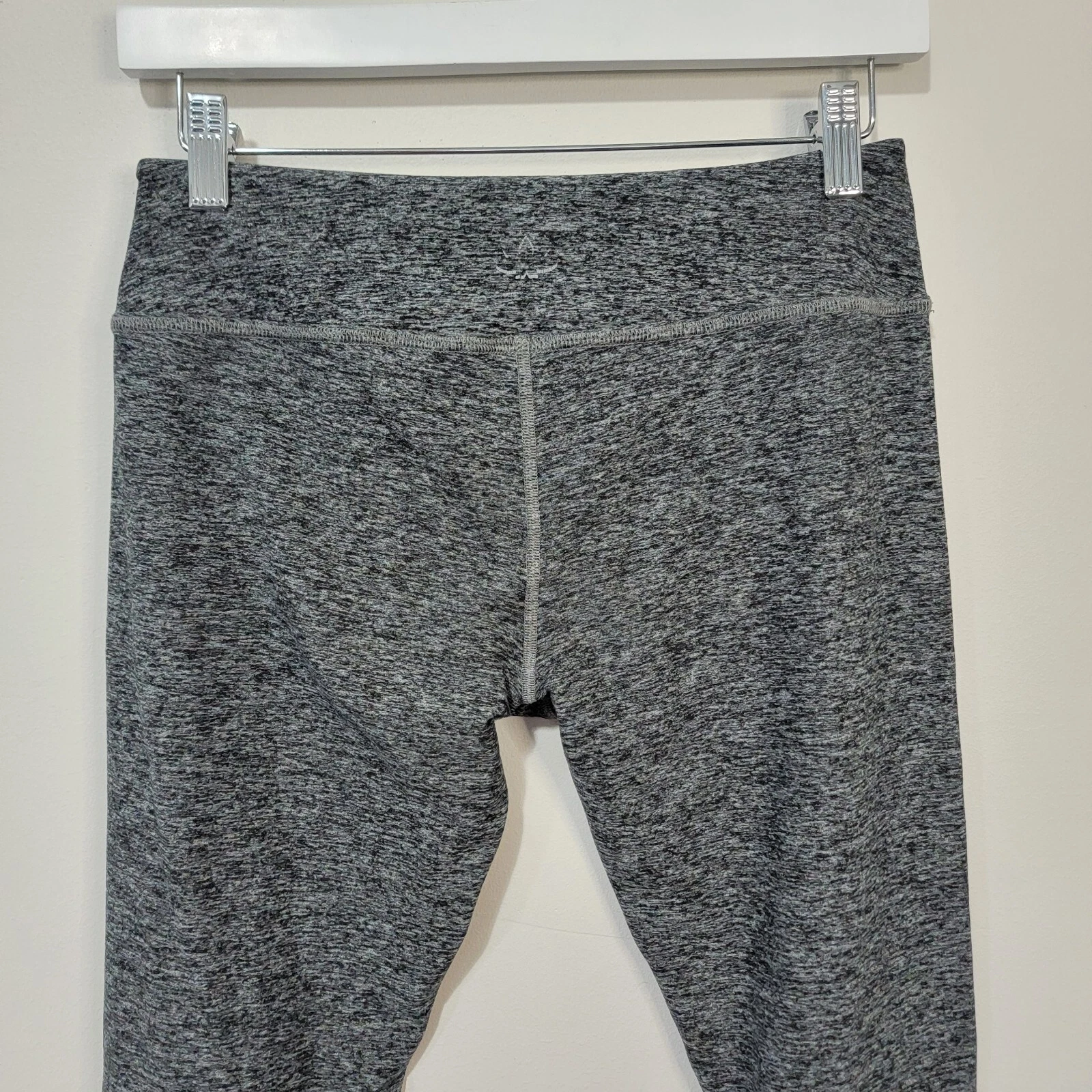 beyond-yoga athletic gym training dance yoga leggings