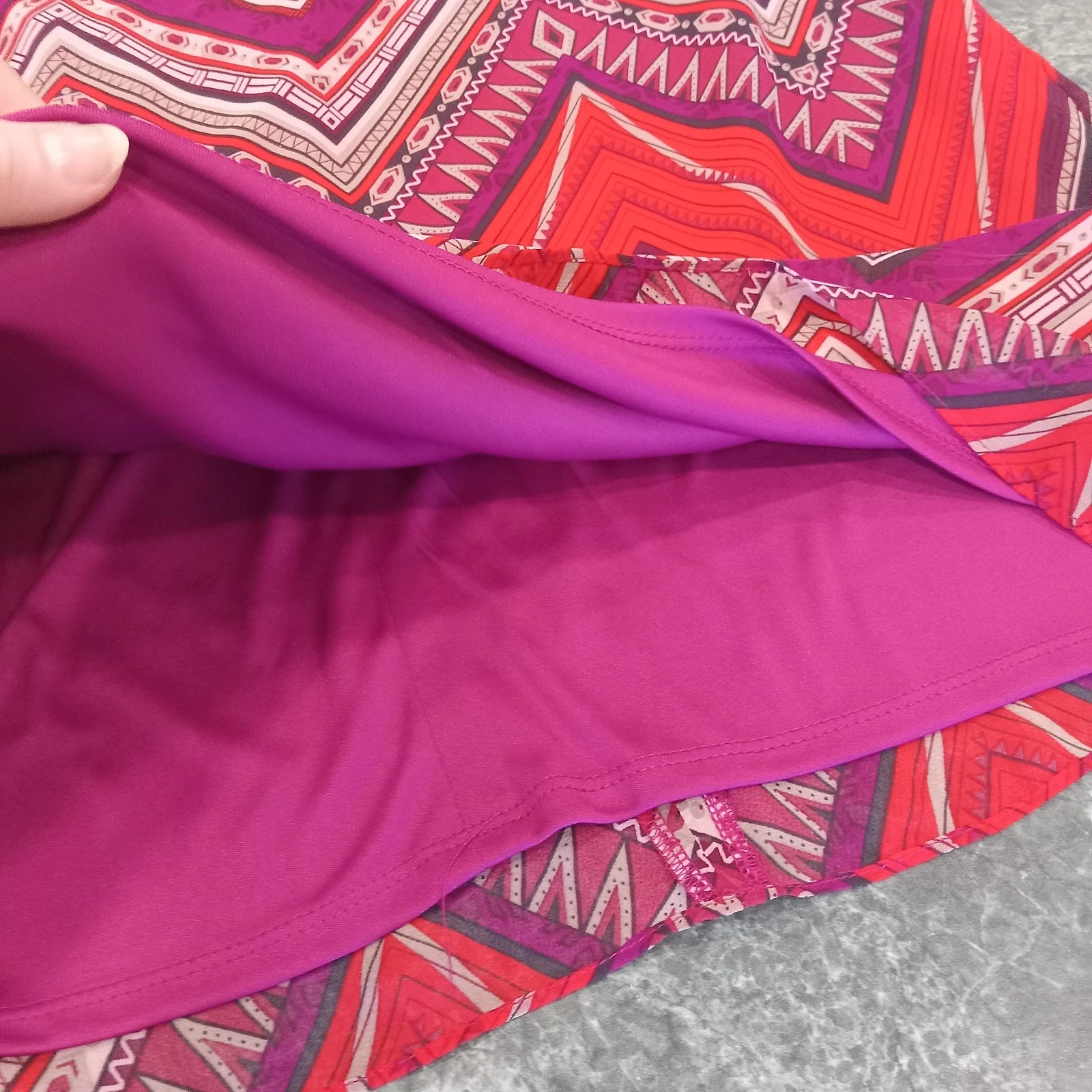 Abito Alyx taglia XL 16 completamente foderato manica lunga floreale magenta spalle scoperte us intime ottimeioni