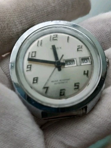 TIMEX Viscount 1970s Silver Tone Mens Automatic Self Winding Watch.