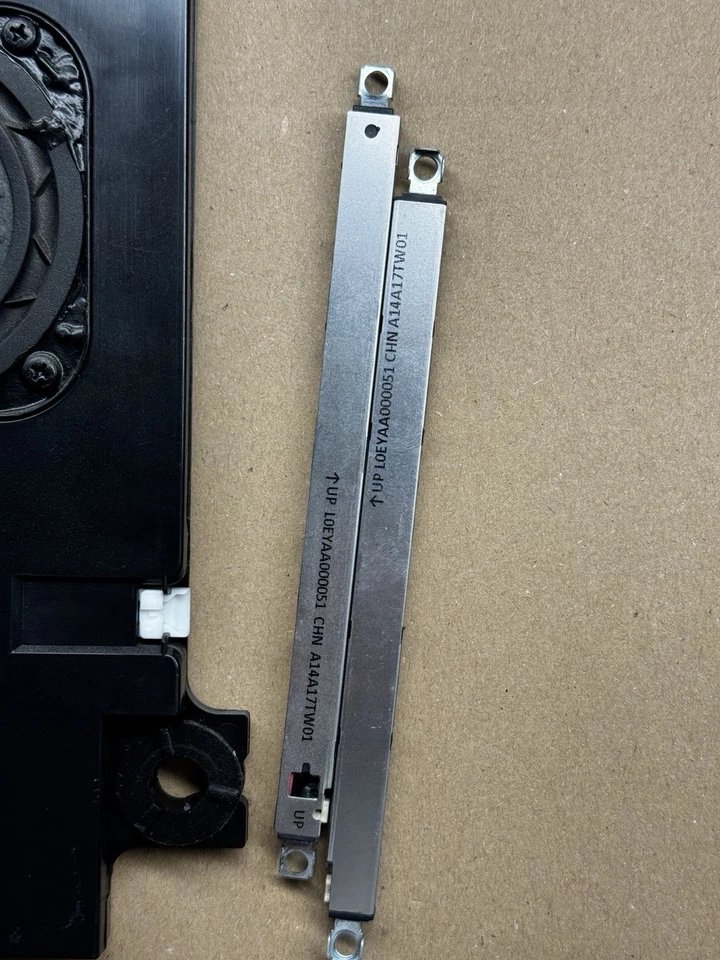 Haut Parleurs TV Panasonic TX-L47ET60E L0EYAA000051 L0EYAA000024 - Photo 2/3