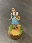 Wizard Of Oz Dorothy & Toto Figurine Music Box Vintage 1989 — photo 1