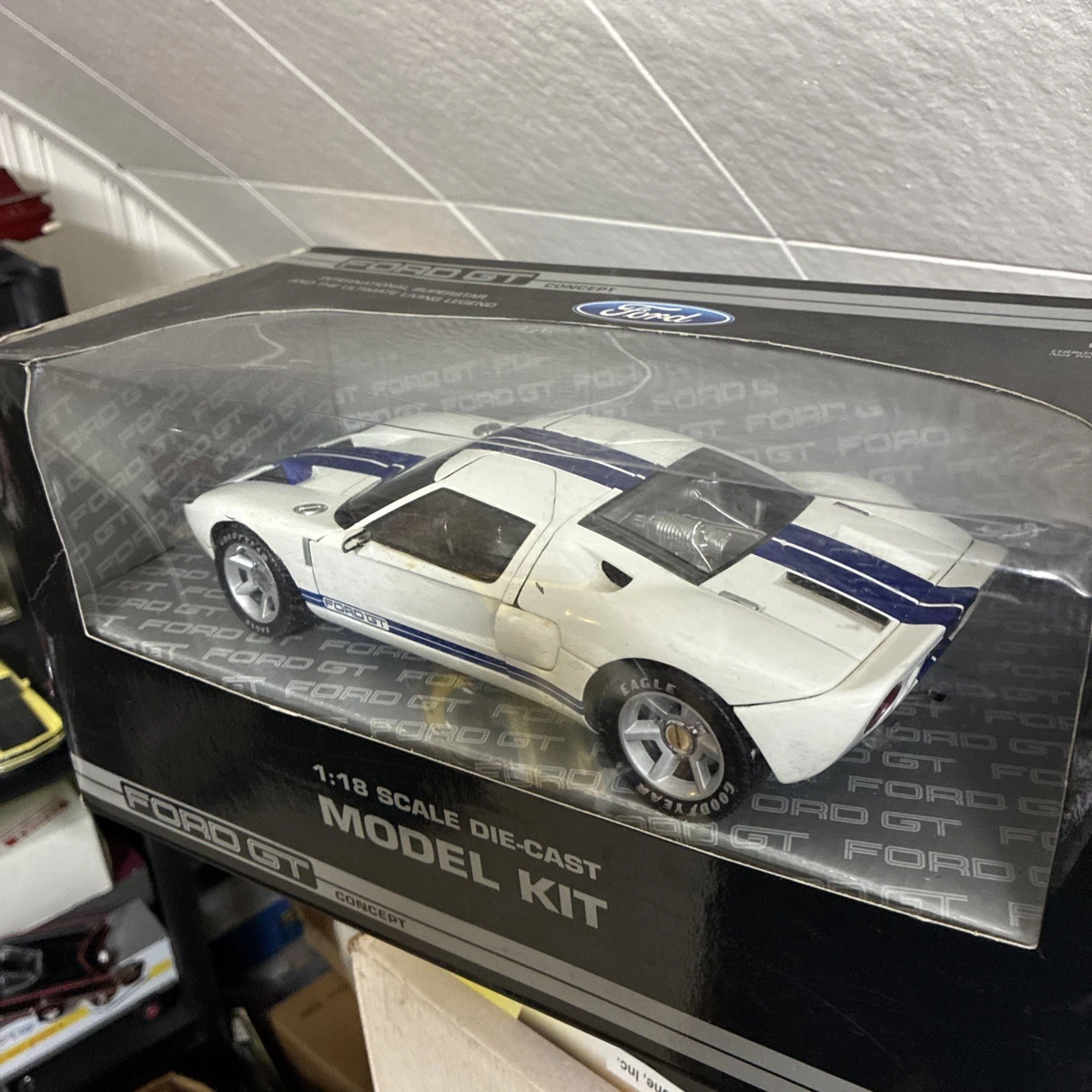 車 ダイキャストミニカー 1/18 フォードGT BEANTALK G.P
