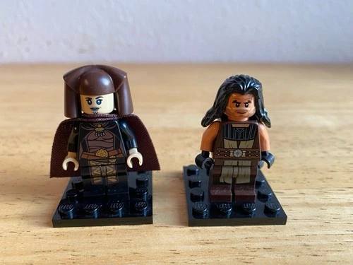 LEGO Star Wars Minifigures Luminara Unduli and Quinlan Vos from Clone Turbo Tank
