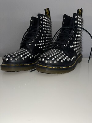RARE! Size 4 Dr. Marten’s Studded Black Boots. never worn. Dr Martens 1460 Stud Black/Red Boots Womens Size 4( AW004  main image 2