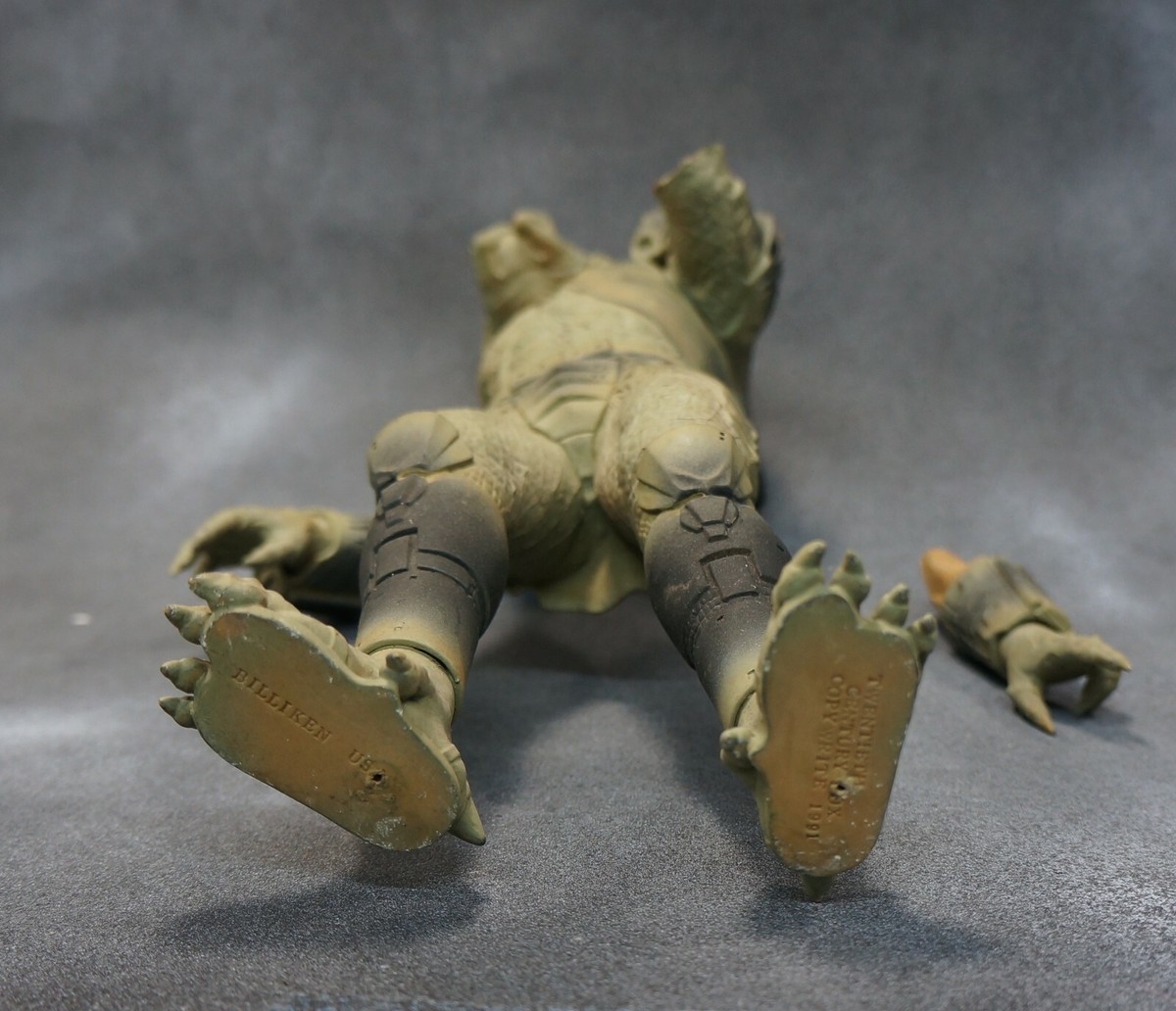 Predator Vinyl Model Kit By Billiken 12