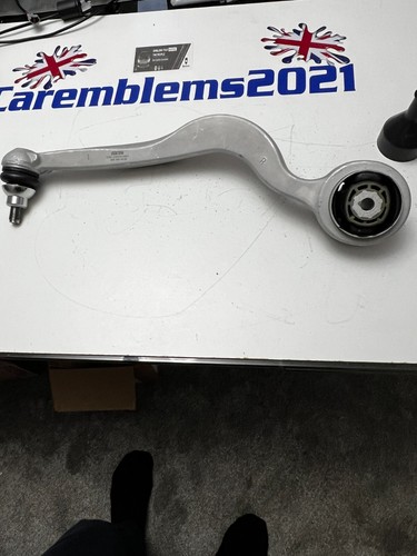 Mercedes -Benz Right Lower Control Arm and Ball joint C Class W205 A2053301805 - Picture 6 of 11