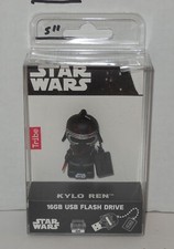 Star Wars Kylo Ren 16GB USB 2.0 Flash Drive by Tribe