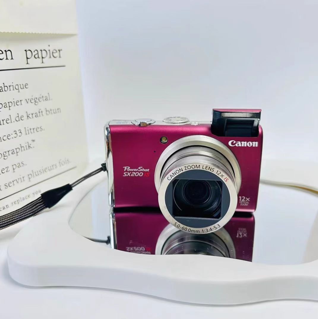 【極美品】Canon PowerShot SX200 IS ワインレッド 極美品】Canon PowerShot SX200 IS ワインレッド ✨極美品✨Canon Power