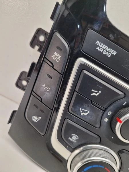 HYUNDAI ELANTRA 2013-2017 Temperature Control Hatchback GT Rotary Fan Knob - Image 3 of 4