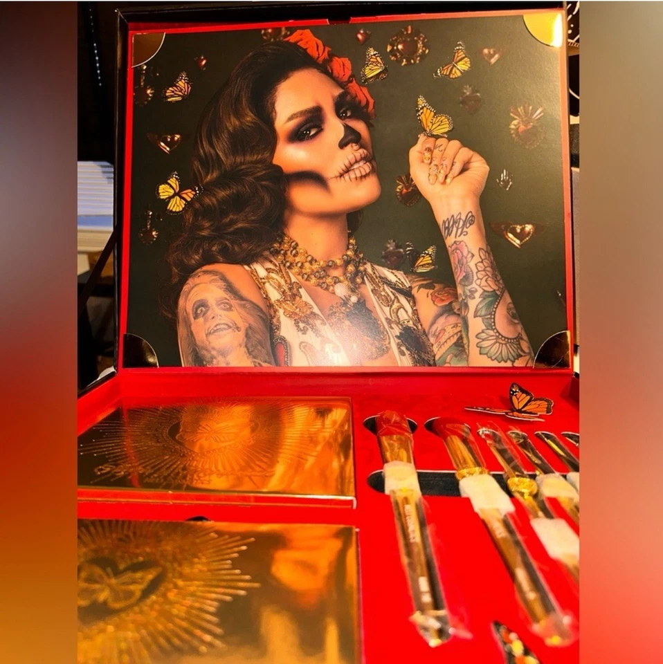 Melt Amor Y Mariposa Pr Collection  - Image 2 of 4