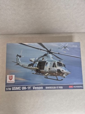 Academy 1/35 USMC UH-1Y Venom US Marine Helicoptor Huey Model kit