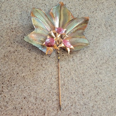 Maple Leaf embellished decor copper finished metal star shaped petals garden