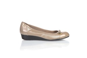 lifestride soft system pumps